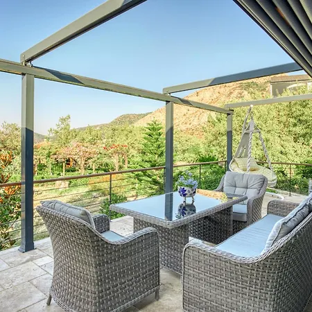 Appartamento Chalet Stone House In Mesudiye
